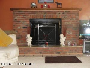 10137 Chickaloon St, Eagle River, AK 99577 photo 6