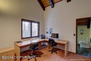 6911 Round Tree Dr, Anchorage, AK 99507 photo 15