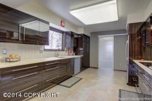 6911 Round Tree Dr, Anchorage, AK 99507 photo 6