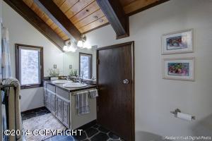 6911 Round Tree Dr, Anchorage, AK 99507 photo 17