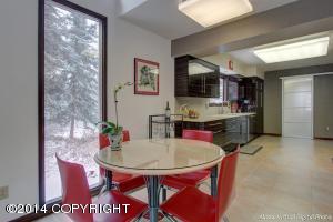 6911 Round Tree Dr, Anchorage, AK 99507 photo 9