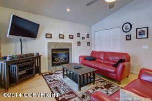 24225 Leos Rd, Chugiak, AK 99567 photo 3