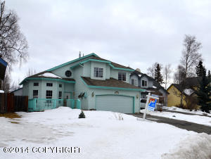 8390 Berry Patch Dr, Anchorage, AK 99502 photo 1