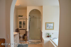 8390 Berry Patch Dr, Anchorage, AK 99502 photo 10