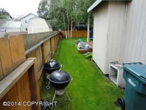 8080 Berry Patch Dr, Anchorage, AK 99502 photo 8