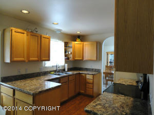 8080 Berry Patch Dr, Anchorage, AK 99502 photo 15