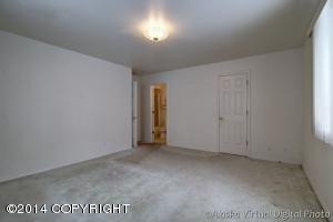 1106 Pine St, Anchorage, AK 99508 photo 17