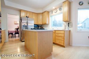 10641 Dolly Madison Cir, Eagle River, AK 99577 photo 11