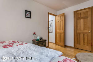 4451 Upper Kogru Dr, Eagle River, AK 99577 photo 11