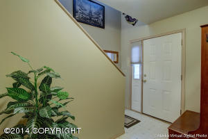 8733 Cross Pointe Loop, Anchorage, AK 99504 photo 3