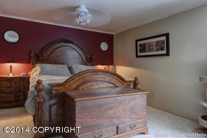 8733 Cross Pointe Loop, Anchorage, AK 99504 photo 17