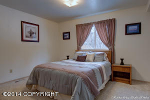 8733 Cross Pointe Loop, Anchorage, AK 99504 photo 23