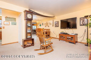 6631 E 9th Ave, Anchorage, AK 99504 photo 5