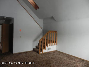 8824 Brookridge Dr, Anchorage, AK 99504 photo 4