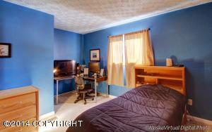 9824 Atka Cir, Eagle River, AK 99577 photo 12