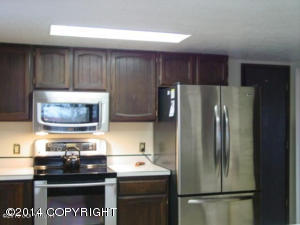 18335 Mccrary Rd, Eagle River, AK 99577 photo 3