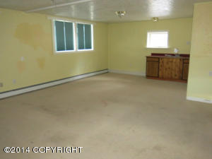 18560 Rouse Cir, Eagle River, AK 99577 photo 2