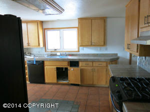 18560 Rouse Cir, Eagle River, AK 99577 photo 8