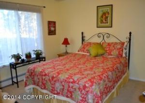 13514 Konrad Cir, Eagle River, AK 99577 photo 5