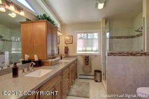 2425 Susitna Dr, Anchorage, AK 99517 photo 9