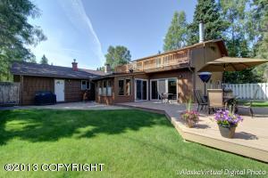 2425 Susitna Dr, Anchorage, AK 99517 photo 2