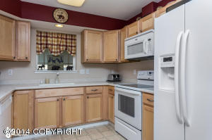 20670 Mountainside Dr, Eagle River, AK 99577 photo 10