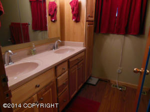 19013 Richner Rd, Chugiak, AK 99567 photo 9