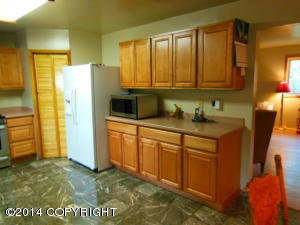 19013 Richner Rd, Chugiak, AK 99567 photo 2