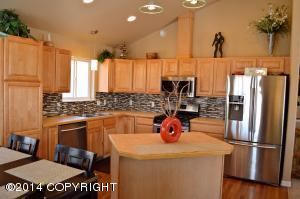 20633 Crabtree St, Chugiak, AK 99567 photo 5