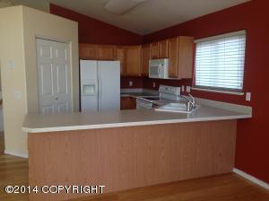 324 Dailey Ave # 6, Anchorage, AK 99515 photo 8