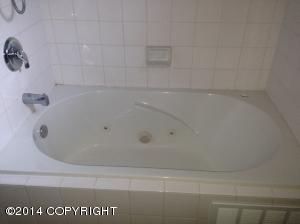 324 Dailey Ave # 6, Anchorage, AK 99515 photo 16