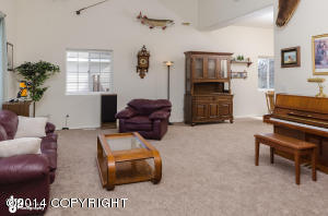 19716 Revilla Cir, Eagle River, AK 99577 photo 8