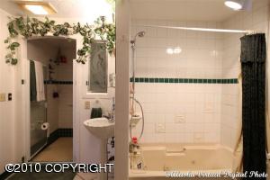 2815 E 20th Ave, Anchorage, AK 99508 photo 15