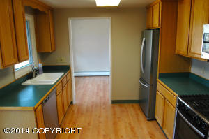 3944 Balchen Dr, Anchorage, AK 99517 photo 5