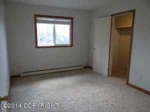 8411 E 12th Ct, Anchorage, AK 99504 photo 28