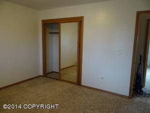 8411 E 12th Ct, Anchorage, AK 99504 photo 22