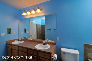 2121 Casey Cusack Loop, Anchorage, AK 99515 photo 9