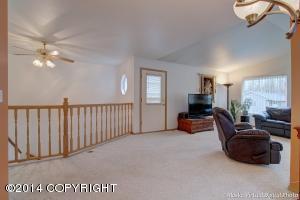 8632 Cross Pointe Loop, Anchorage, AK 99504 photo 5