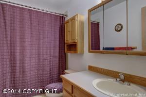 8632 Cross Pointe Loop, Anchorage, AK 99504 photo 18
