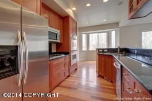 13538 Konrad Cir, Eagle River, AK 99577 photo 8