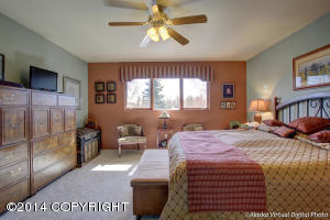 2810 Chesapeake Ave, Anchorage, AK 99516 photo 15