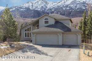 19042 Mountain Point Cir, Eagle River, AK 99577 photo 1