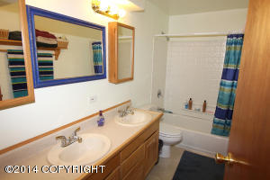 6600 Eileen Cir, Anchorage, AK 99507 photo 25