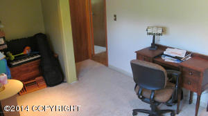 6600 Eileen Cir, Anchorage, AK 99507 photo 18
