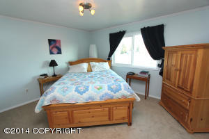 6600 Eileen Cir, Anchorage, AK 99507 photo 16
