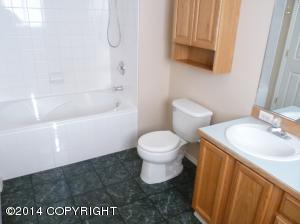1750 Ponds Cir, Anchorage, AK 99507 photo 5