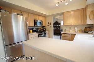 20171 Constitution Dr, Eagle River, AK 99577 photo 9