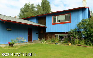 1715 Orca Pl, Anchorage, AK 99501 photo 2