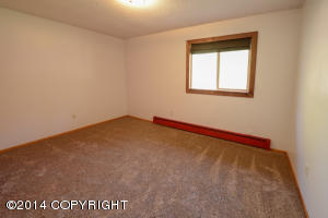 1715 Orca Pl, Anchorage, AK 99501 photo 13