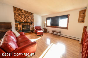 1715 Orca Pl, Anchorage, AK 99501 photo 9
